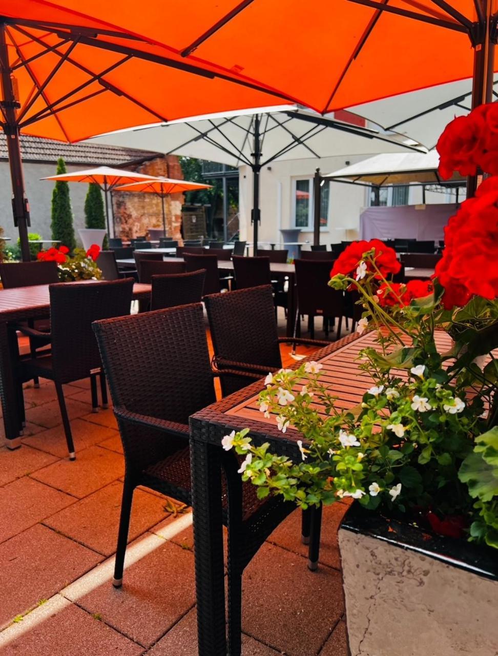 Konferenzhotel Ysenburger Hof Langenselbold Exterior photo